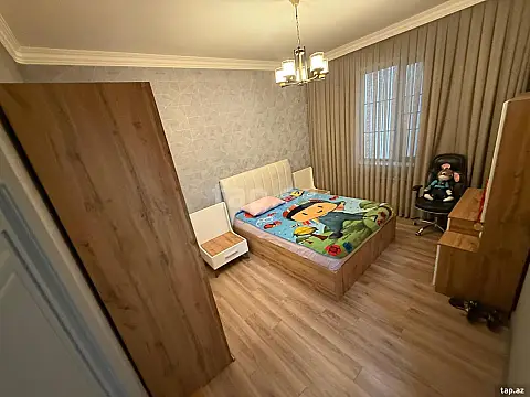 Satılır 5 otaqlı həyət evi