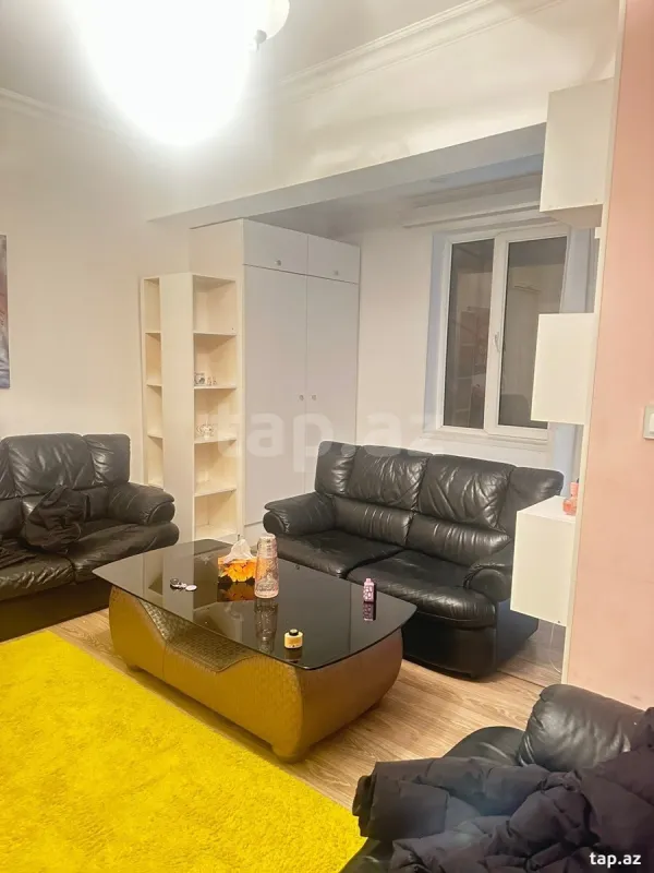 Kirayə verilir 2 otaqlı həyət evi