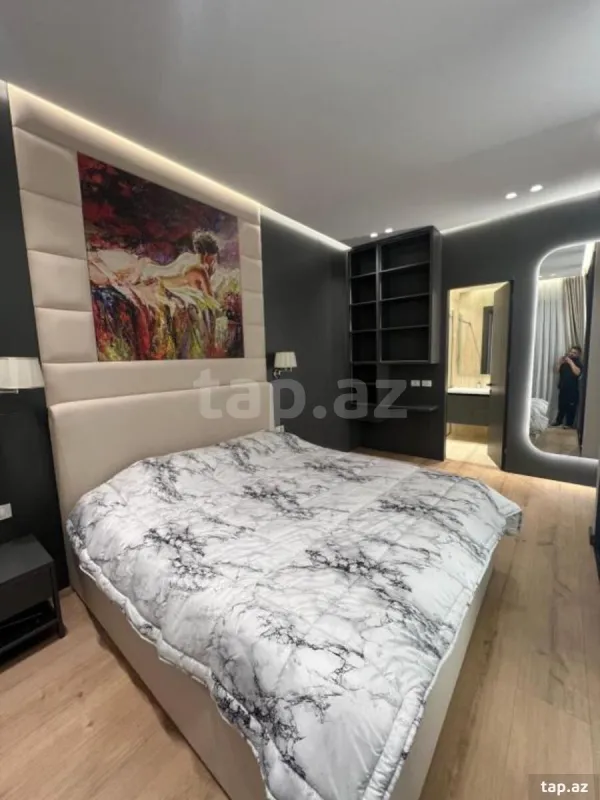 Kirayə verilir 2 otaqlı yeni tikili 78 m²