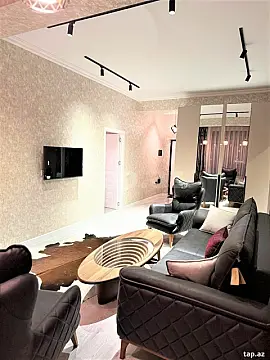 Kirayə verilir 2 otaqlı yeni tikili 80 m²