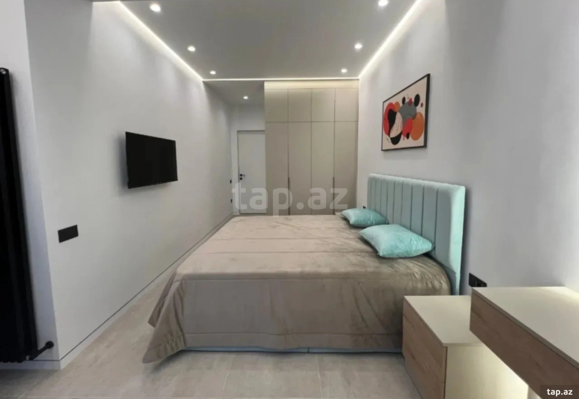 Kirayə verilir 2 otaqlı yeni tikili 65 m²