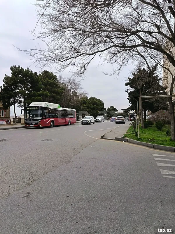 Satılır 3 otaqlı mənzil 90 m²