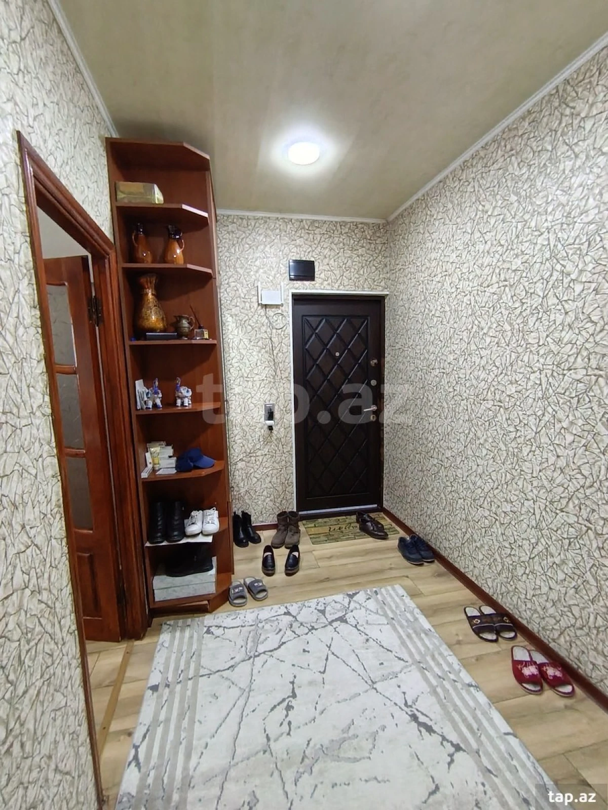 Satılır 3 otaqlı mənzil 90 m²