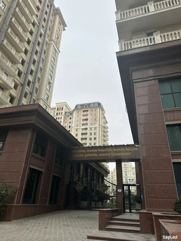 Kirayə verilir 2 otaqlı yeni tikili 90 m²