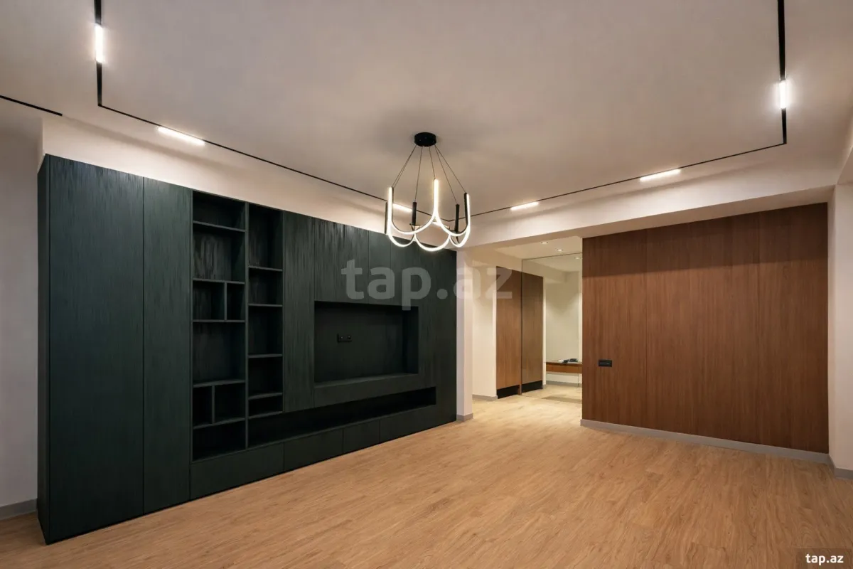 Satılır 3 otaqlı yeni tikili 140 m²