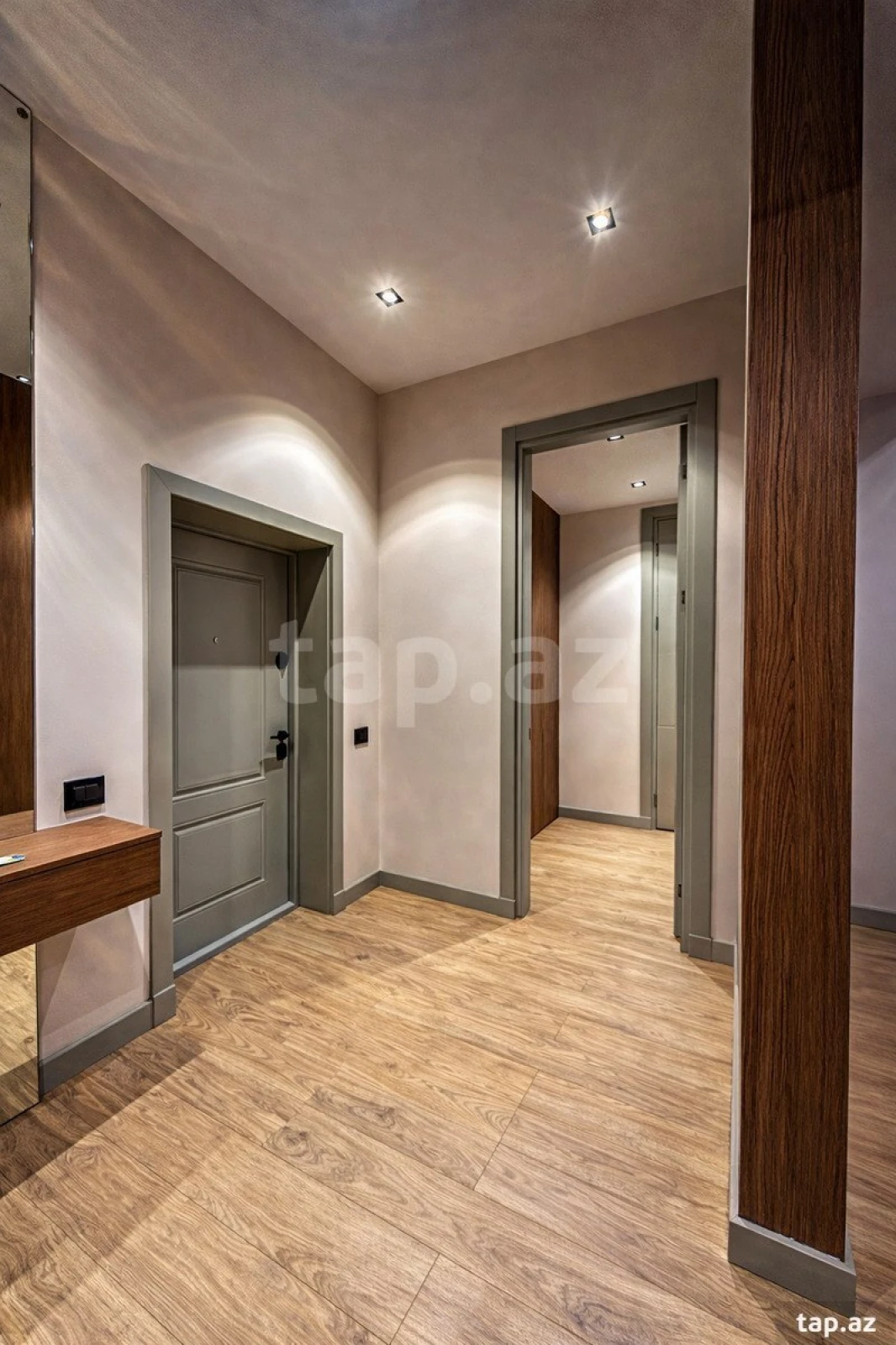 Satılır 3 otaqlı yeni tikili 140 m²