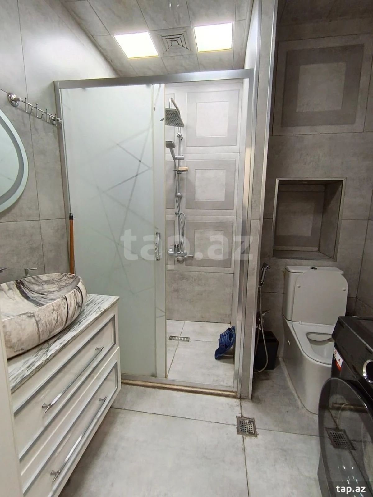 Satılır 4 otaqlı mənzil 100 m²