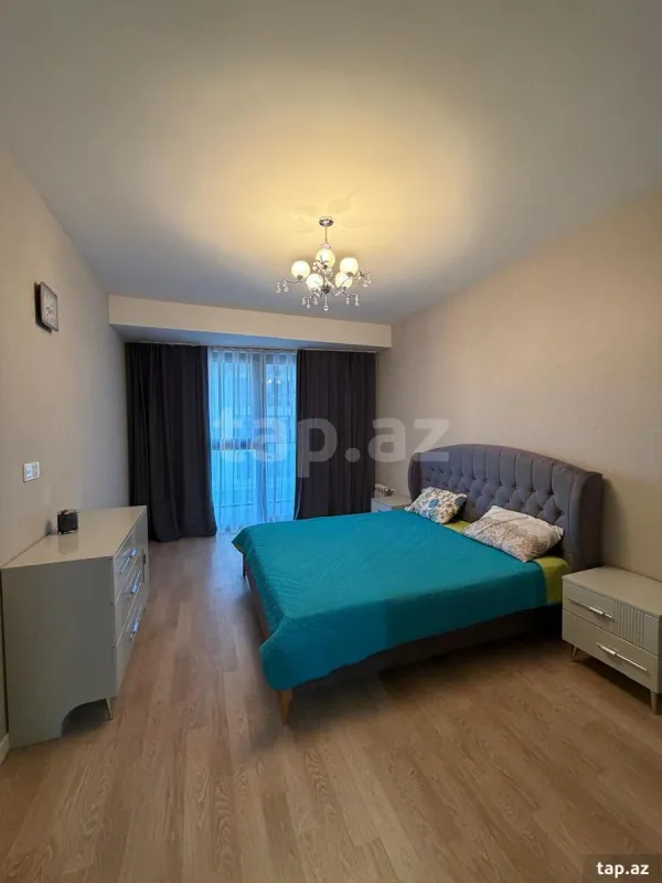 Kirayə verilir 2 otaqlı yeni tikili 70 m²