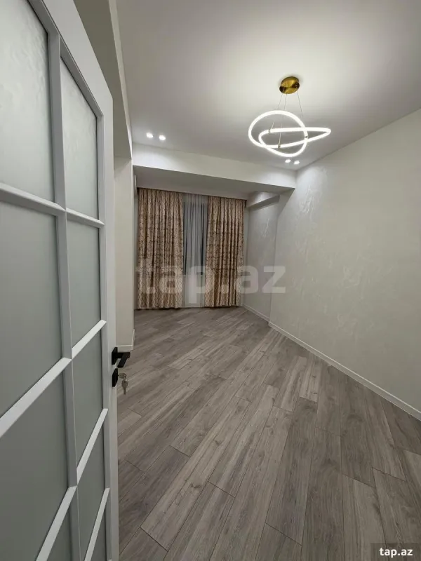 Satılır 2 otaqlı yeni tikili 50 m²