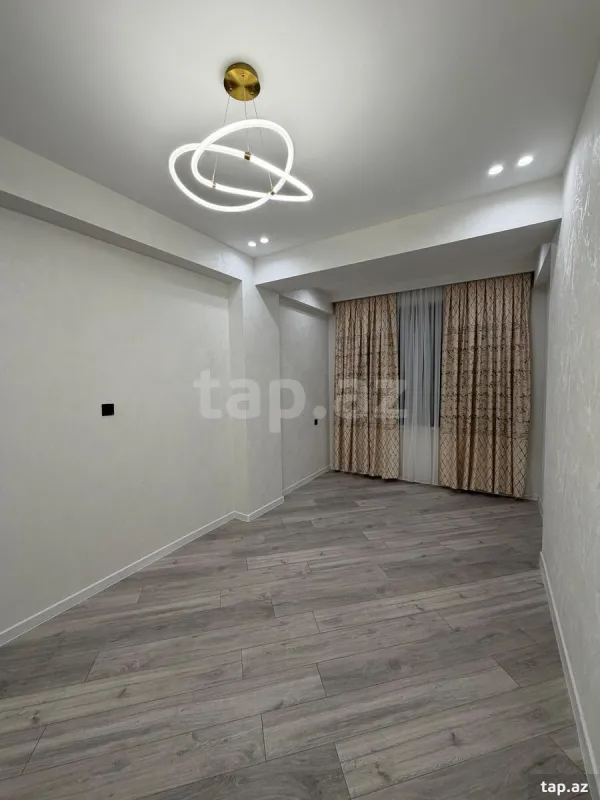 Satılır 2 otaqlı yeni tikili 50 m²