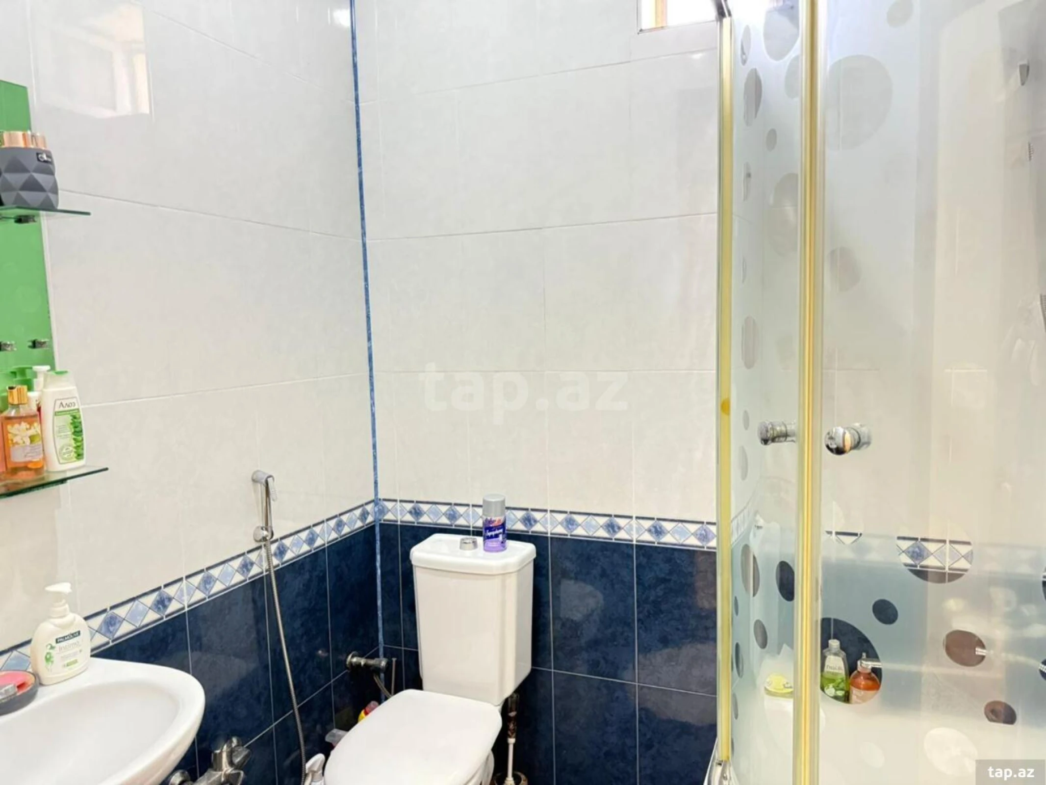 Satılır 7 otaqlı həyət evi