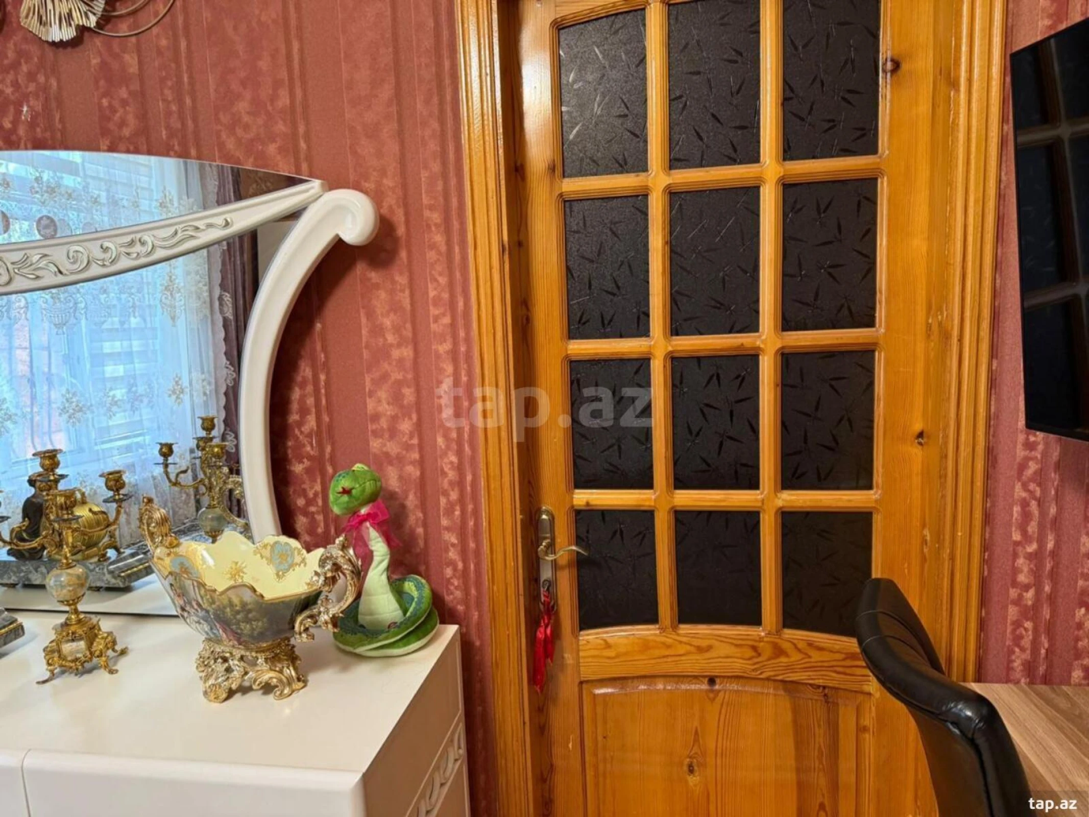 Satılır 7 otaqlı həyət evi