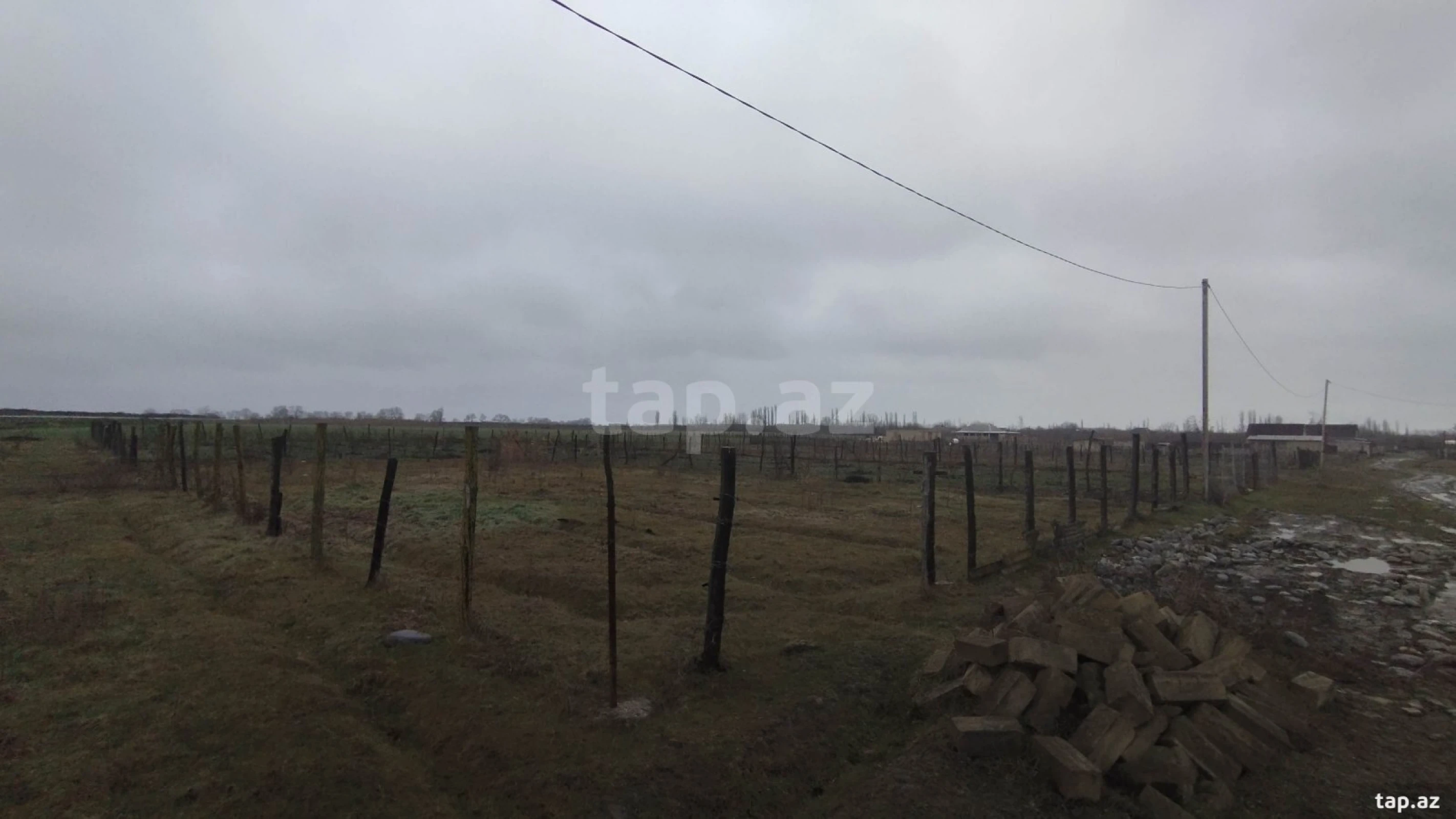 Satılır torpaq sahəsi