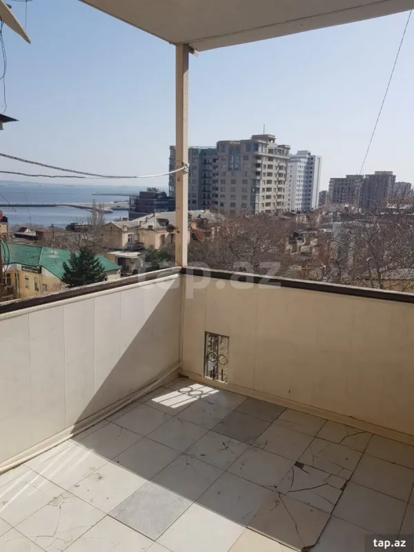 Satılır 3 otaqlı mənzil 80 m²