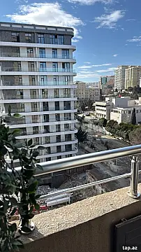 Satılır 2 otaqlı yeni tikili 67 m²
