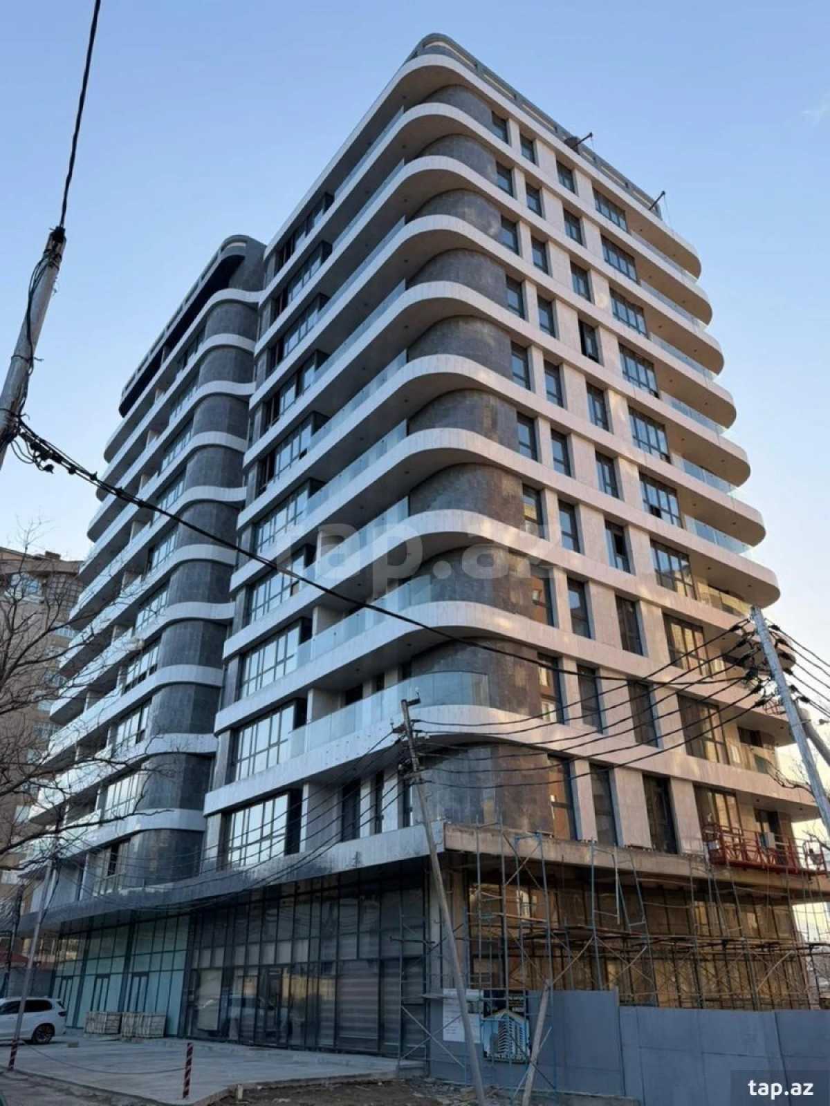 Satılır 2 otaqlı yeni tikili 67 m²