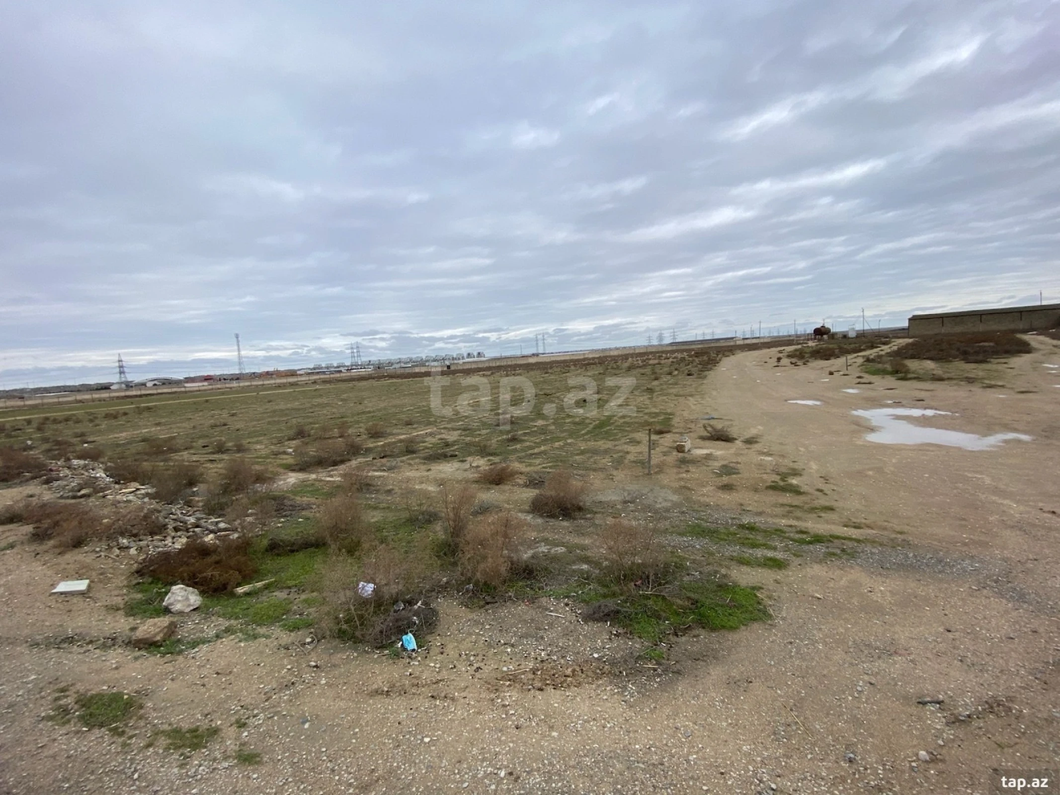 Satılır torpaq sahəsi