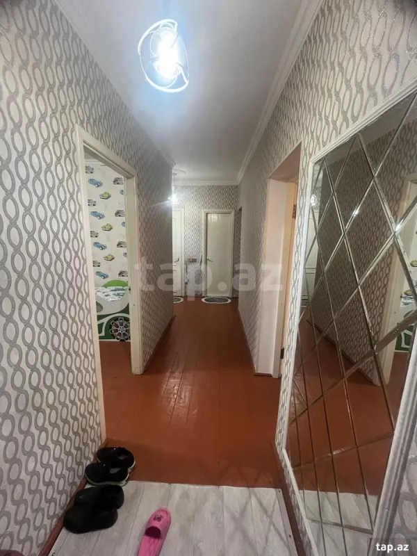 Kirayə verilir 3 otaqlı yeni tikili 102 m²