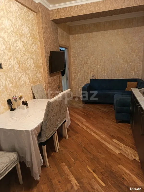 Satılır 2 otaqlı yeni tikili 75 m²