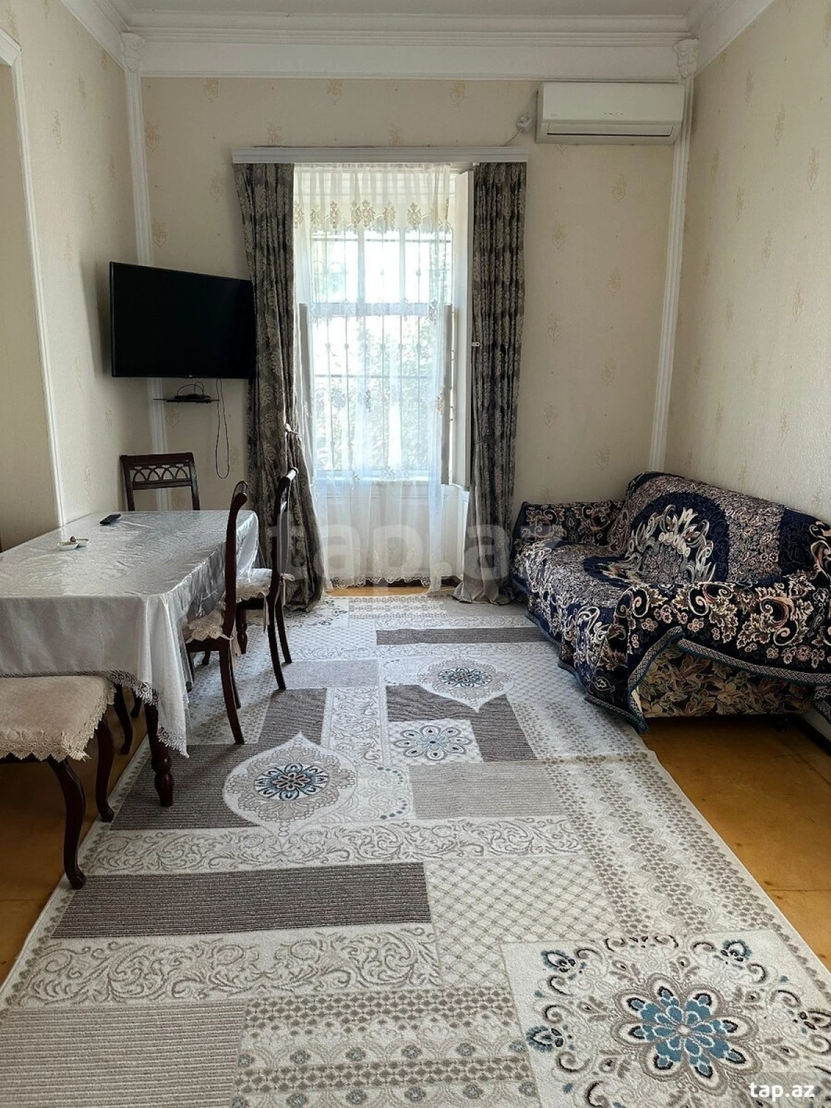 Satılır 5 otaqlı həyət evi