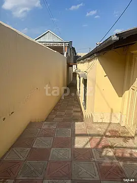 Satılır 5 otaqlı həyət evi