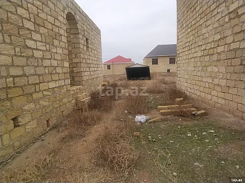Satılır 3 otaqlı həyət evi