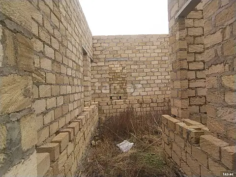 Satılır 3 otaqlı həyət evi
