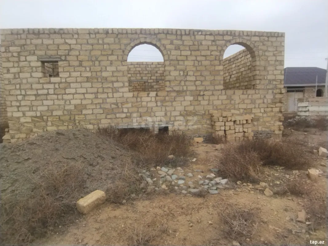 Satılır 3 otaqlı həyət evi