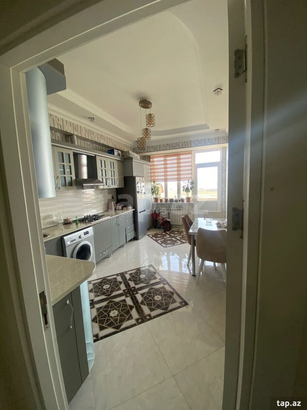 Satılır 2 otaqlı yeni tikili 72.4 m²