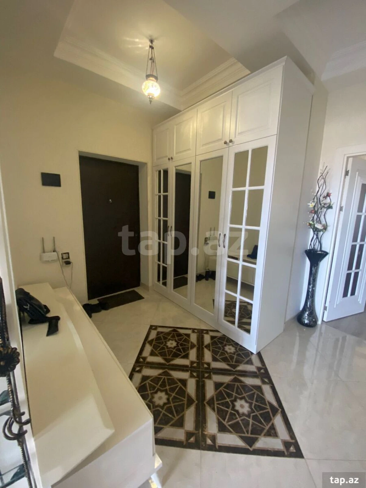 Satılır 2 otaqlı yeni tikili 72.4 m²