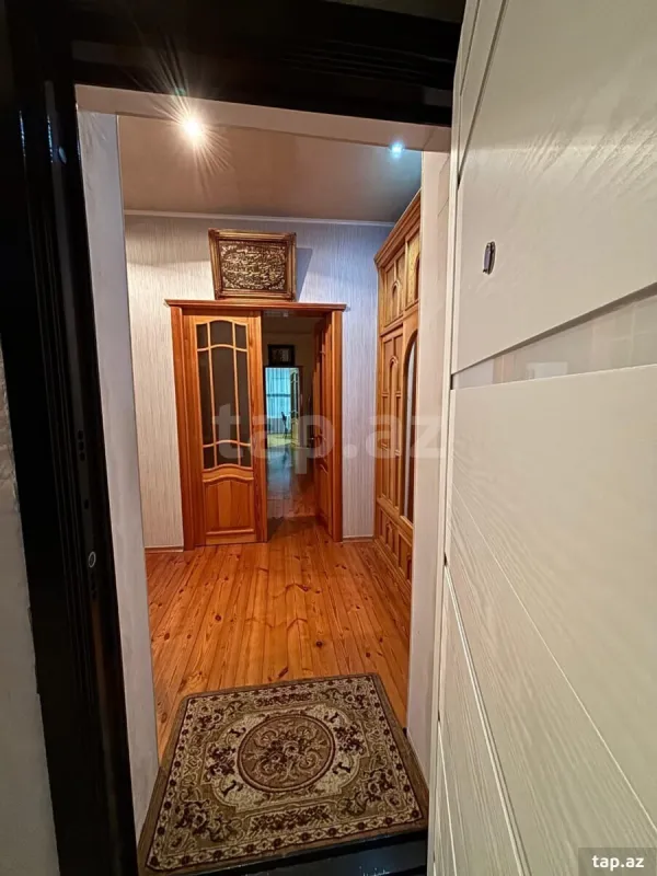 Kirayə verilir 4 otaqlı həyət evi