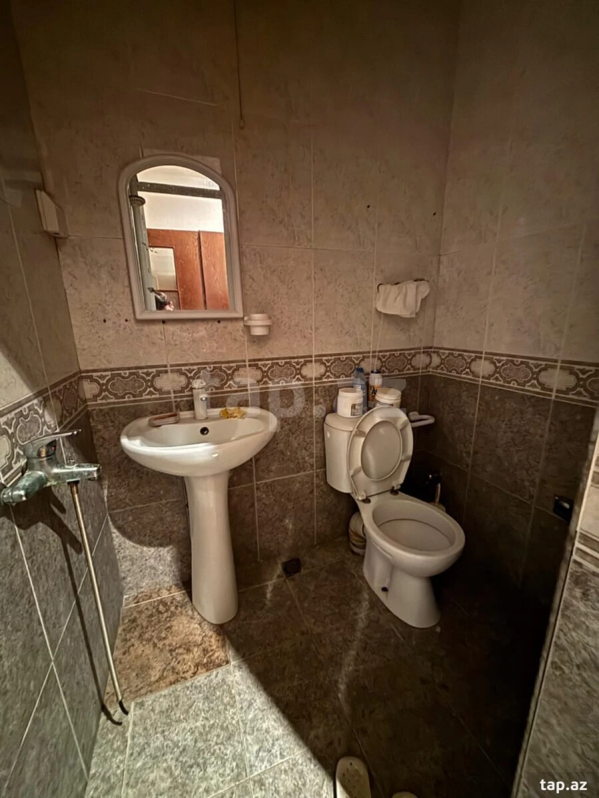 Kirayə verilir 4 otaqlı həyət evi