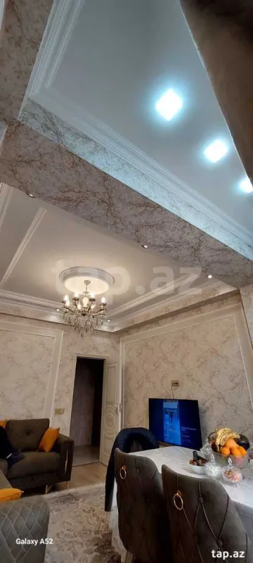 Kirayə verilir 3 otaqlı yeni tikili 80 m²