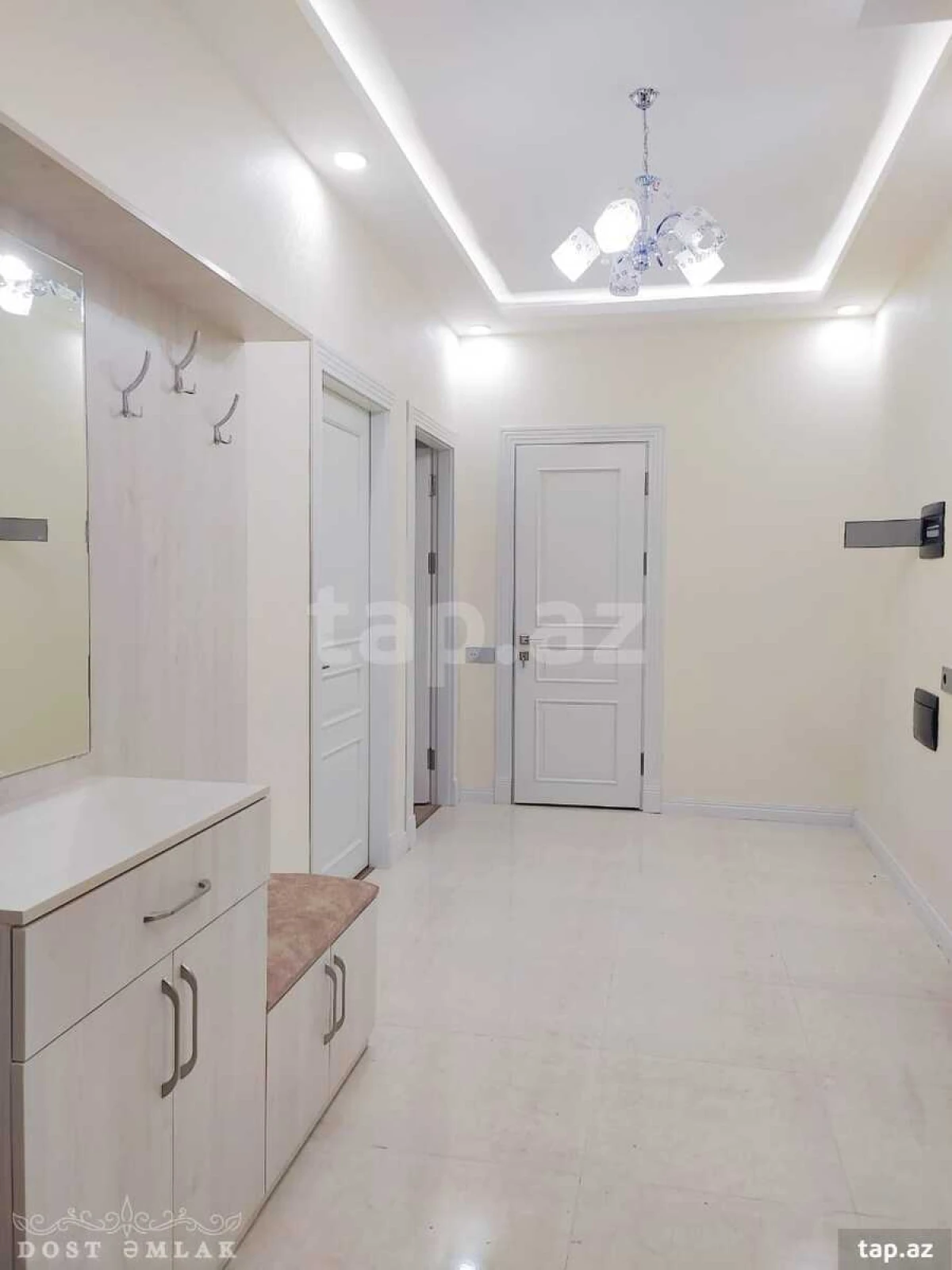 Kirayə verilir 2 otaqlı yeni tikili 105 m²