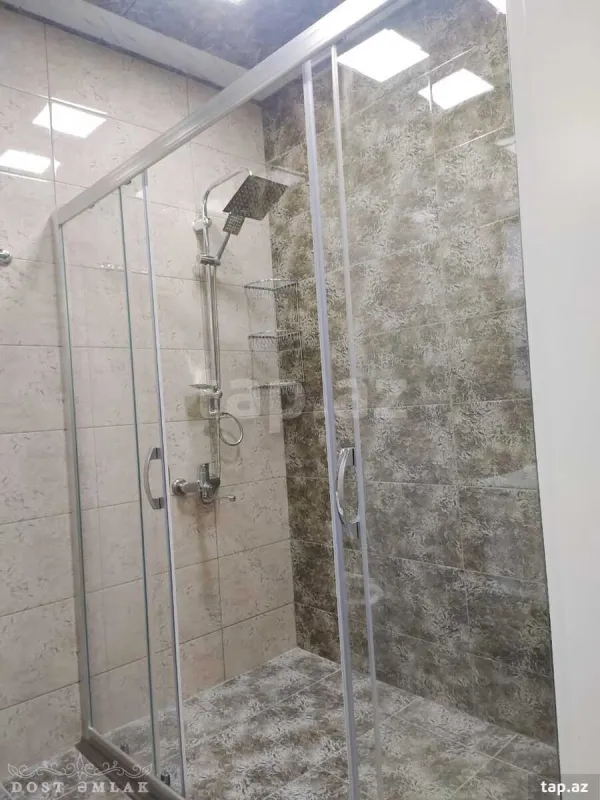Kirayə verilir 2 otaqlı yeni tikili 105 m²