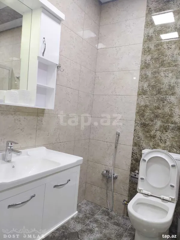 Kirayə verilir 2 otaqlı yeni tikili 105 m²