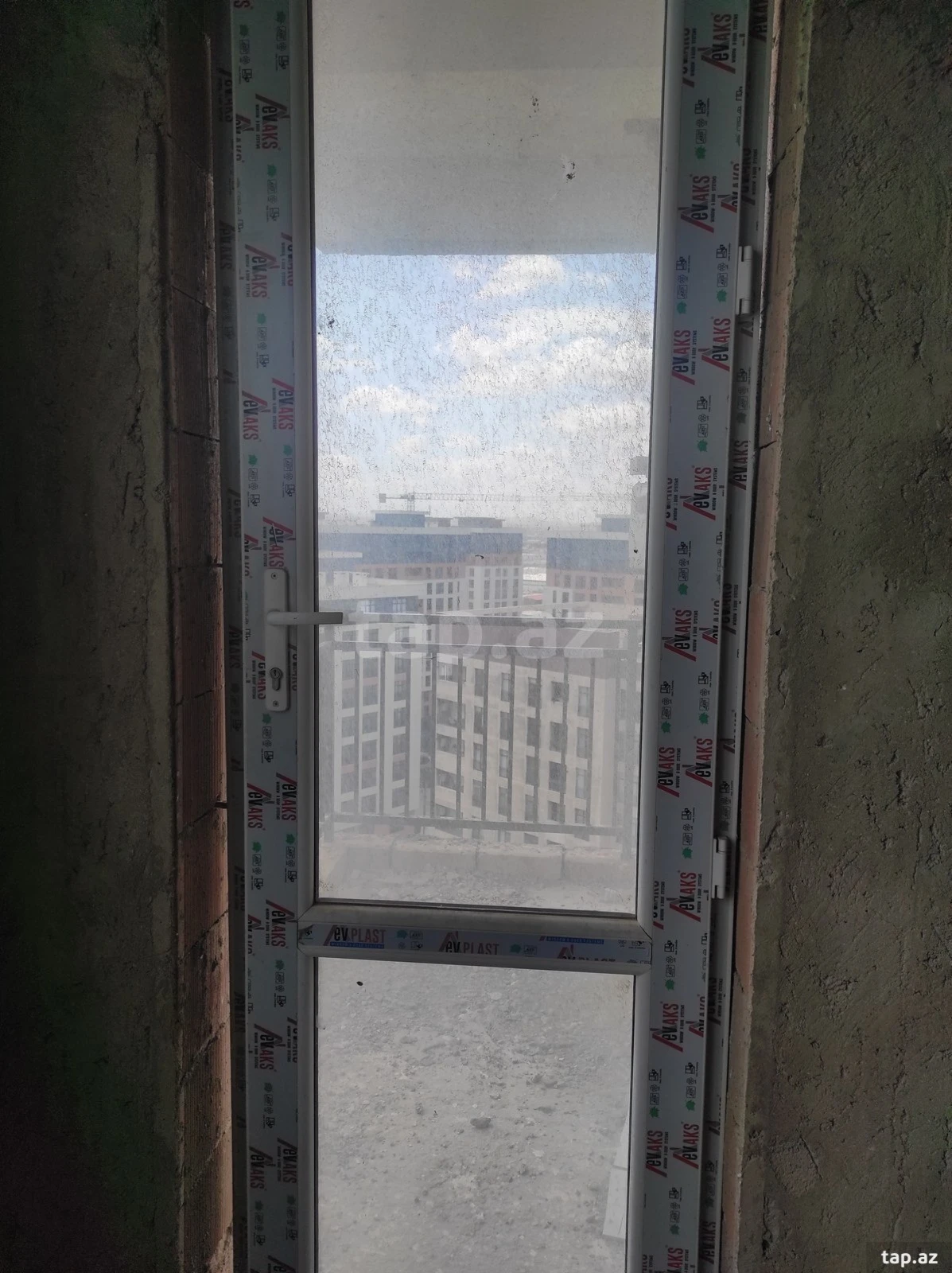 Satılır 4 otaqlı yeni tikili 113.1 m²