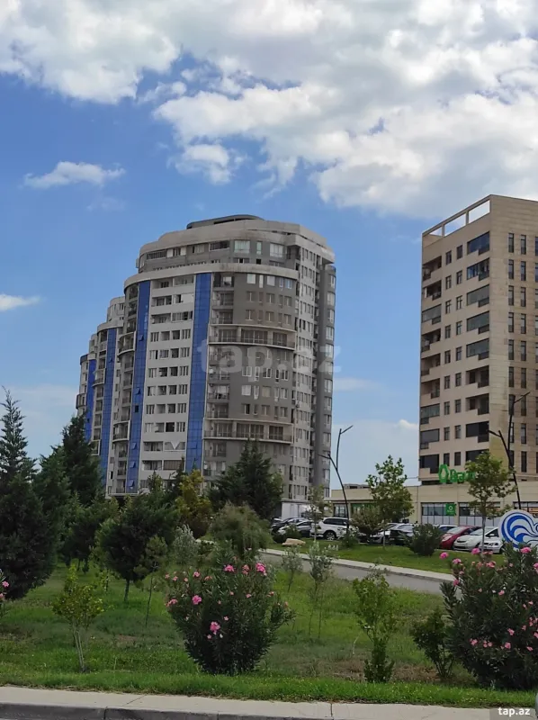 Satılır 4 otaqlı yeni tikili 113.1 m²