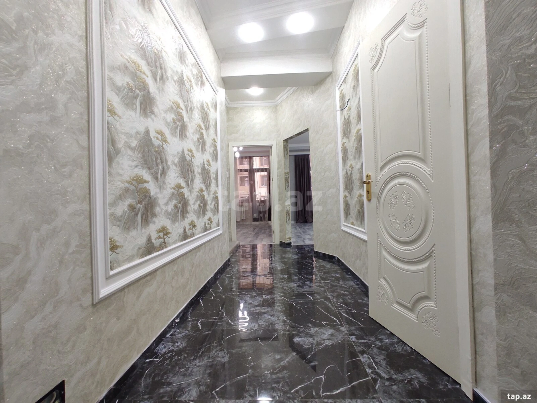 Satılır 2 otaqlı yeni tikili 65 m²