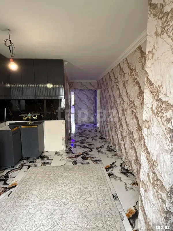 Satılır 3 otaqlı mənzil 93 m²