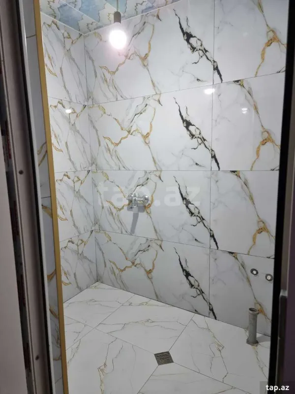 Satılır 3 otaqlı mənzil 93 m²