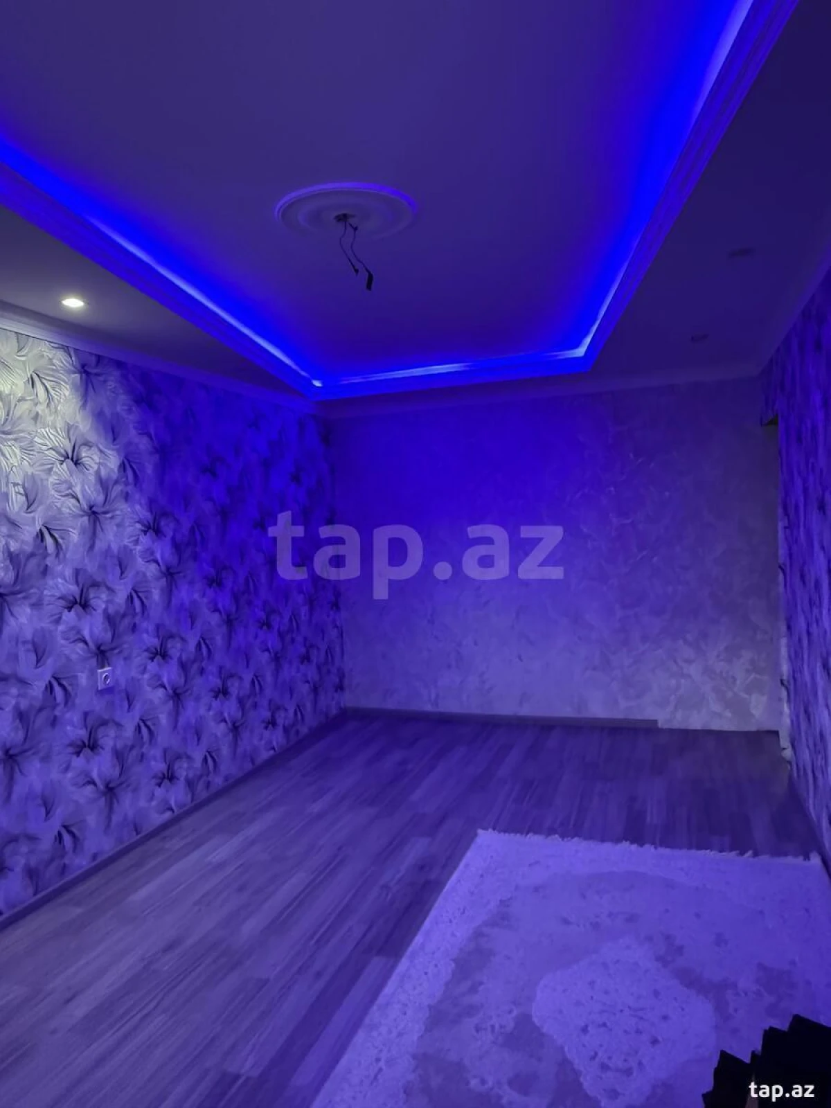 Satılır 3 otaqlı mənzil 93 m²