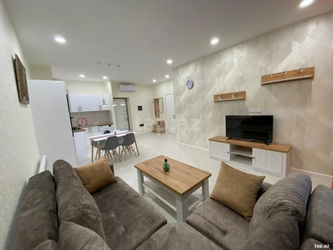 Kirayə verilir 2 otaqlı yeni tikili 65 m²