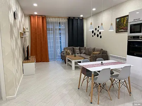 Kirayə verilir 2 otaqlı yeni tikili 65 m²