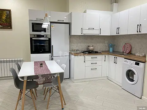 Kirayə verilir 2 otaqlı yeni tikili 65 m²