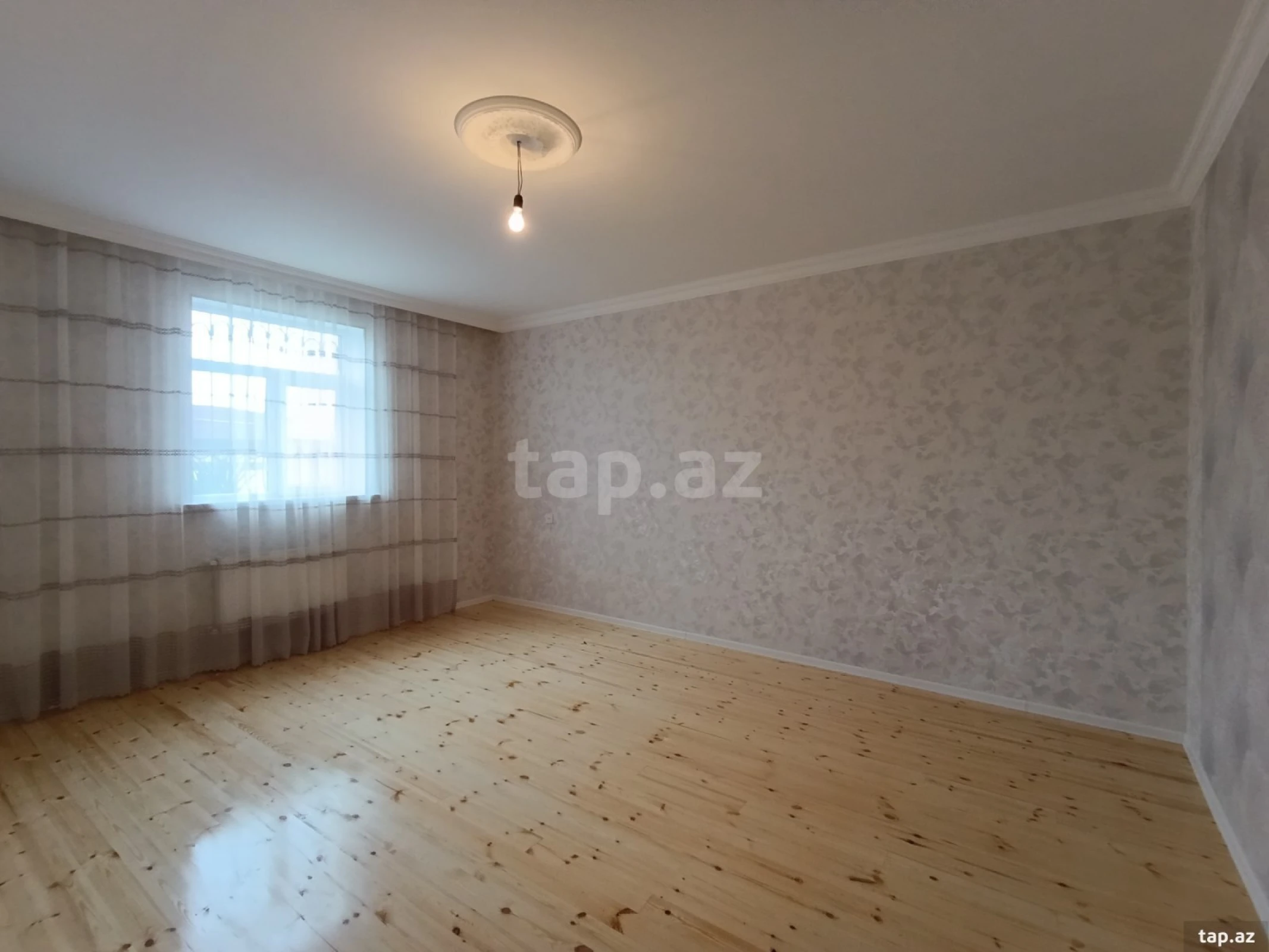 Satılır 3 otaqlı həyət evi