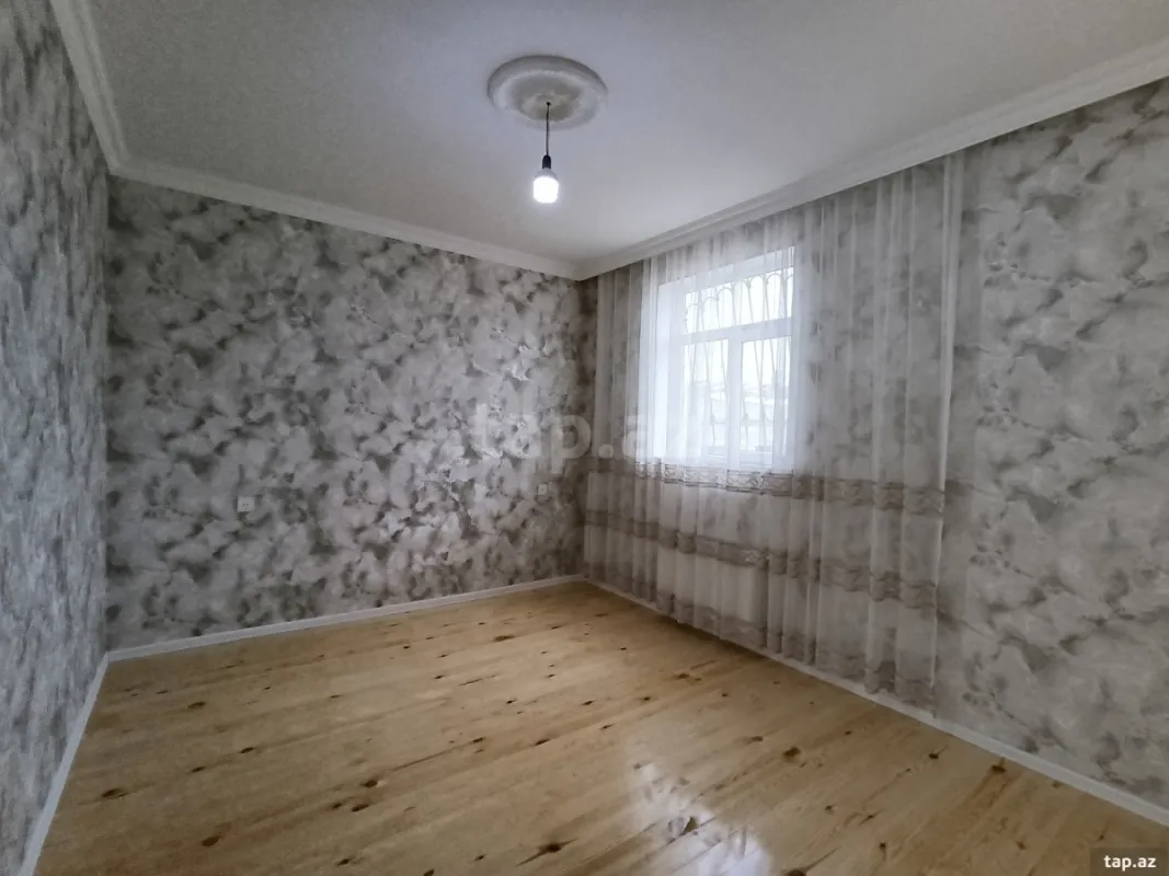 Satılır 3 otaqlı həyət evi