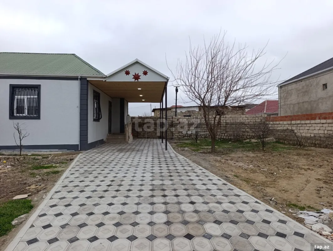 Satılır 3 otaqlı həyət evi