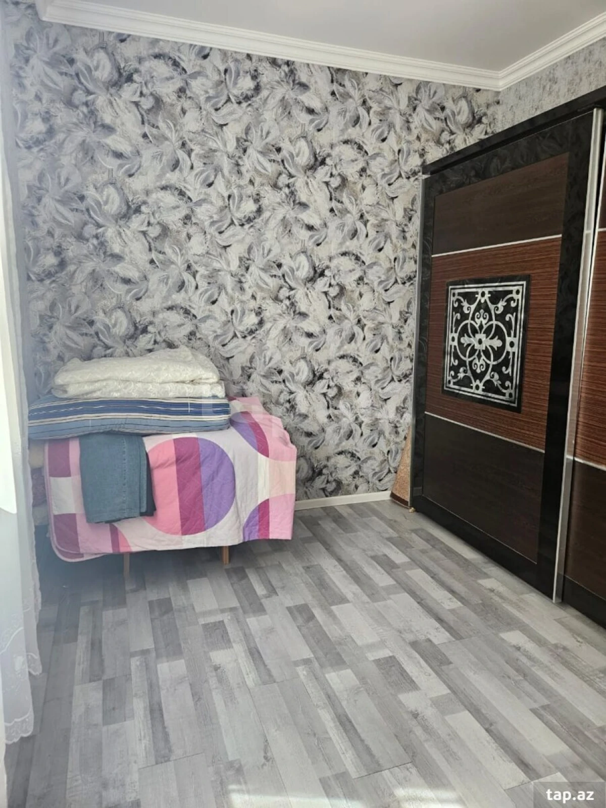 Satılır 5 otaqlı həyət evi