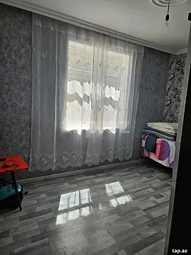 Satılır 5 otaqlı həyət evi